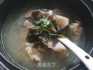 Old Fire Soup: Lotus Root Kelp and Big Bone Soup recipe