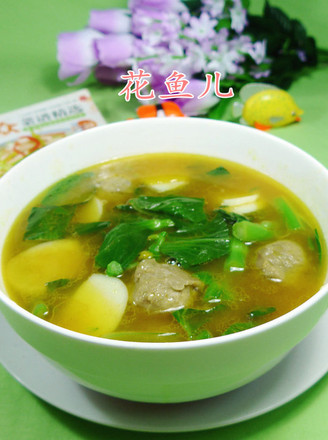 Beef Tendon Balls and Vegetable Core Rice Cake Soup