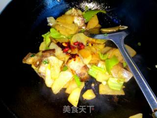 Spicy Potato Chips recipe