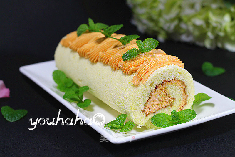 Pumpkin Cake Roll recipe