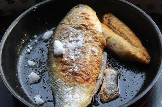 Home Stewed Large Yellow Croaker recipe