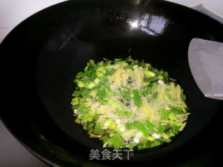 Stir-fried Cabbage with Fungus recipe