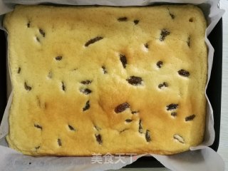 Handmade Almond Butter-raisin Roll Cake recipe