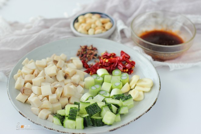 Fried Pleurotus Eryngii for Dinner, My Husband Faces this Plate of Vegetarian Dishes and Eats recipe