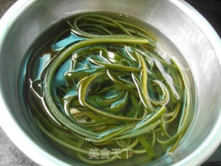 Seaweed and Potato Shreds recipe