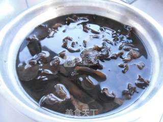 Cabbage Stewed Black Fungus recipe