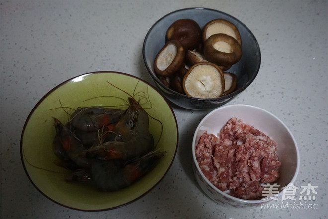 Shrimp Minced Meat and Shiitake Mushroom Cup recipe