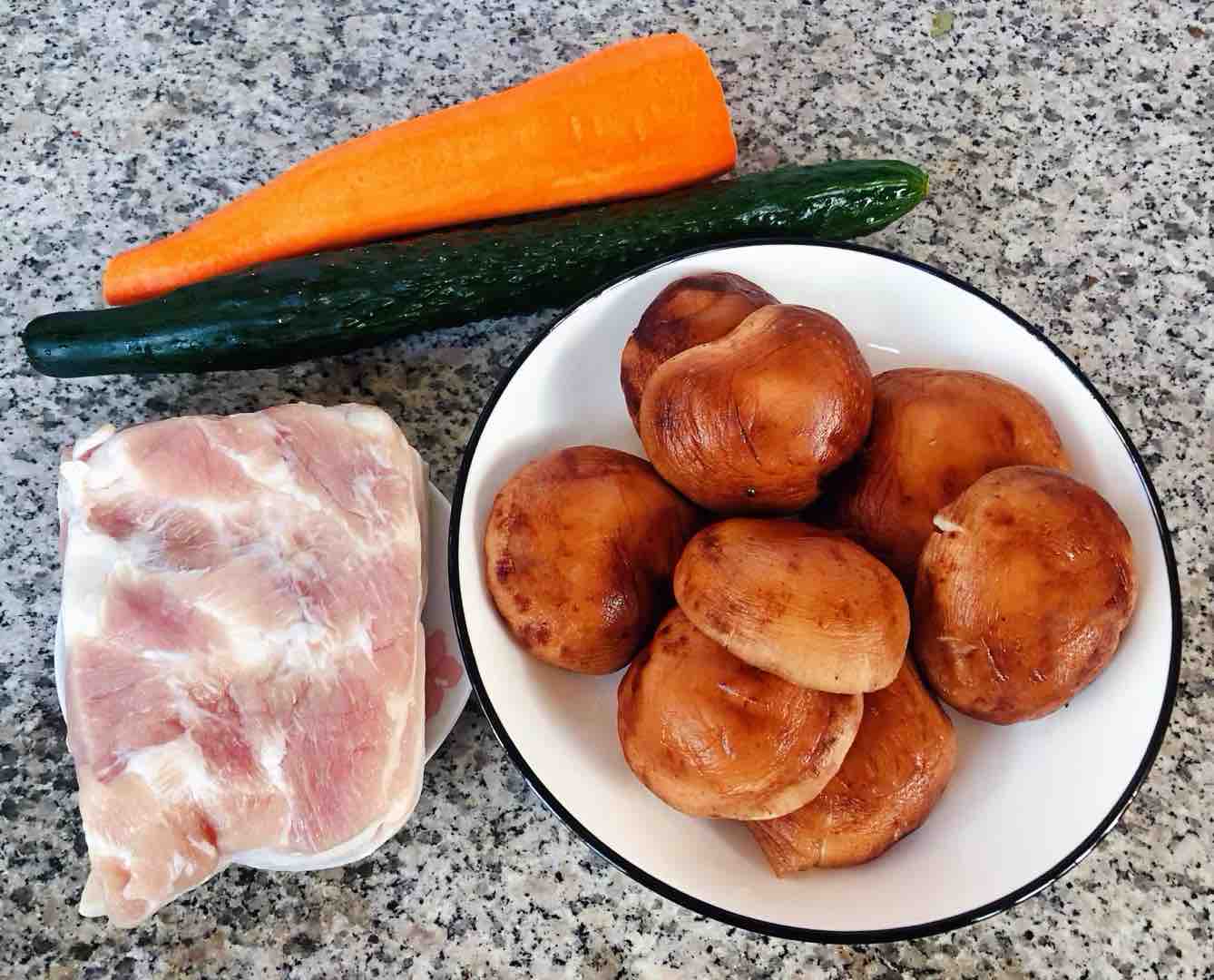 Stir-fried Pork with Mushrooms recipe