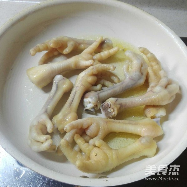 Sauce Chicken Feet recipe