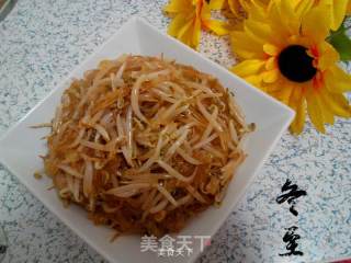 Stir-fried Crystal Vermicelli with Mung Bean Sprouts recipe