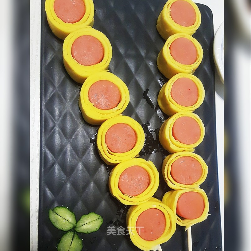 Ham and Egg Crust Gourd Skewers recipe