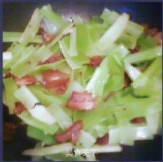 Lettuce Stir-fried Pork Slices recipe
