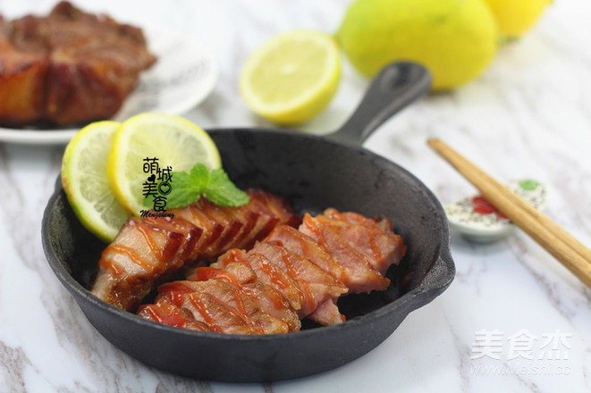 The Delicious and Delicious Barbecued Pork in Cantonese Cuisine recipe