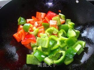 Stir-fried Beef with Bell Pepper recipe