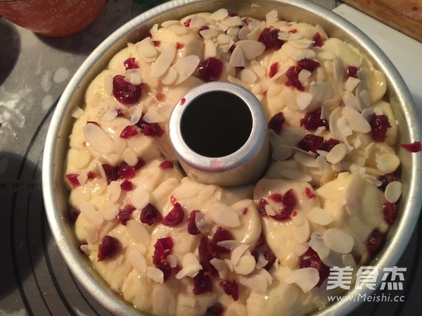 Condensed Milk Cranberry Shredded Bag recipe