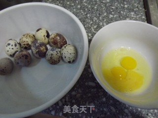 Yellow Flower Egg Congee recipe