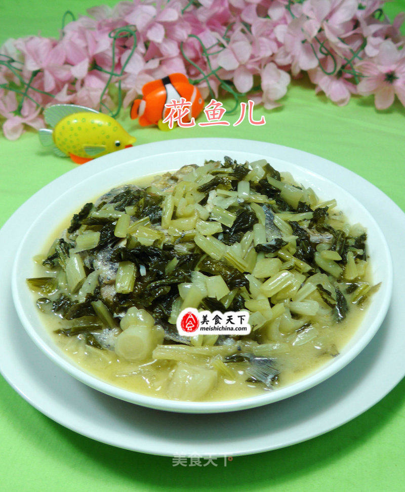 Boiled Black Pomfret with Pickled Cabbage recipe