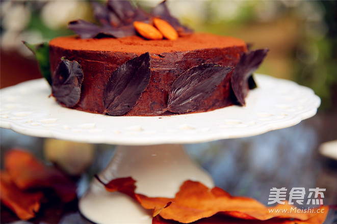 Chocolate Fallen Leaves Cake recipe