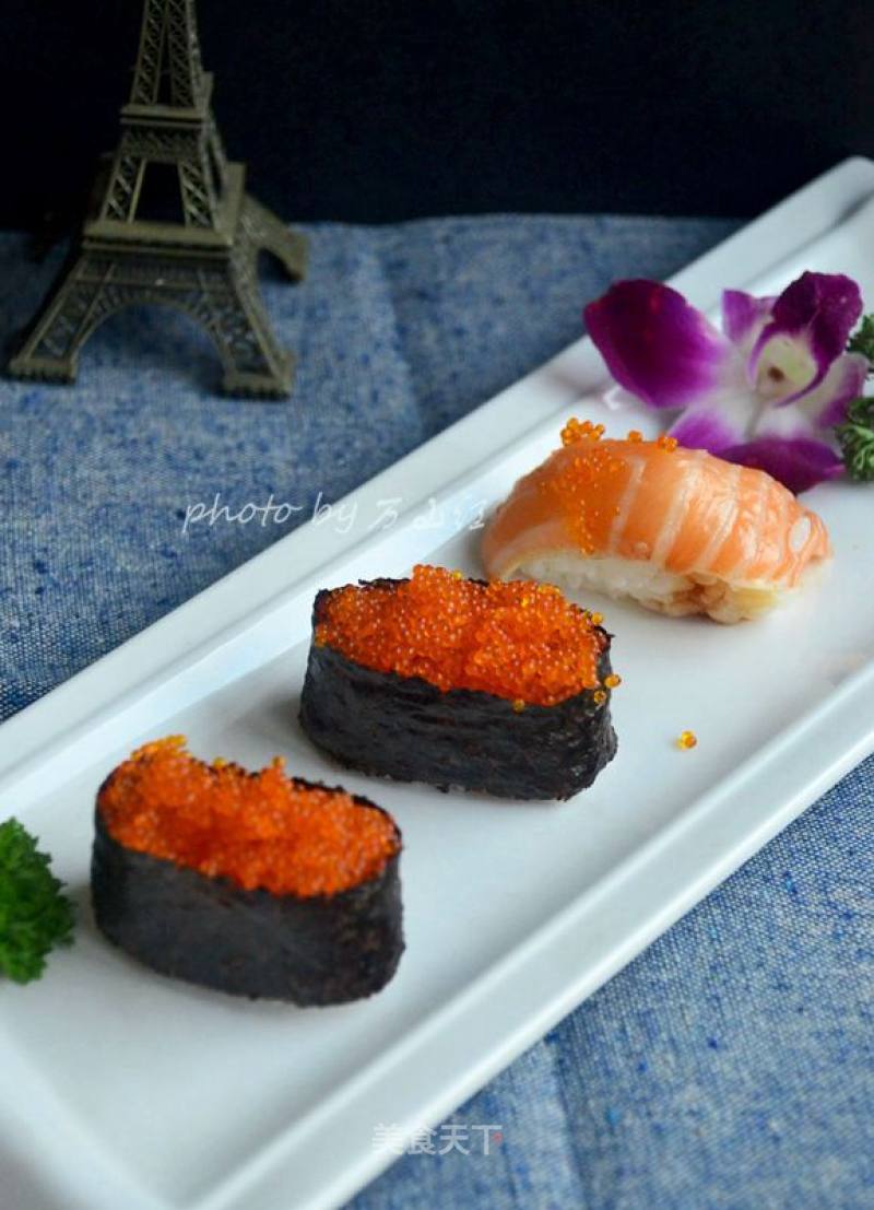 Fish Roe Sushi