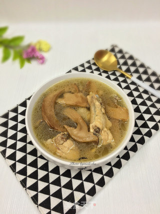 Matsutake Chicken Soup recipe