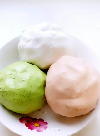 Colorful Glutinous Rice Balls recipe