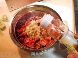 Mushroom and Cabbage Boiled Meatballs recipe