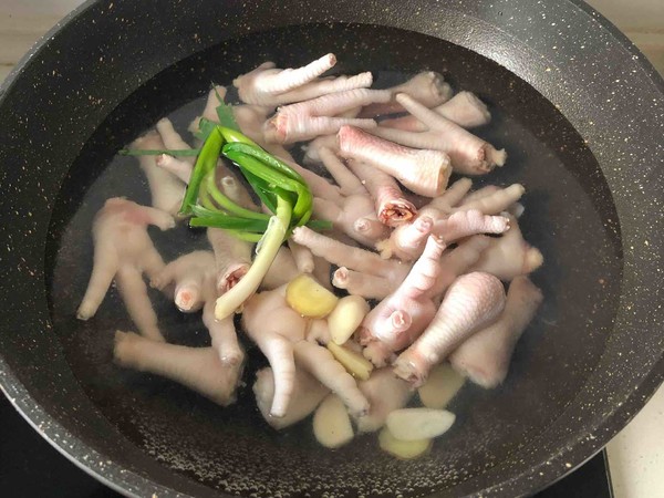 Sauce Chicken Feet recipe