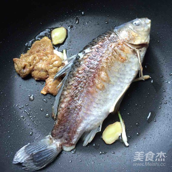 Braised Crucian Carp recipe