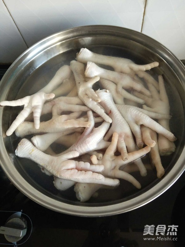 Secret Braised Chicken Feet recipe