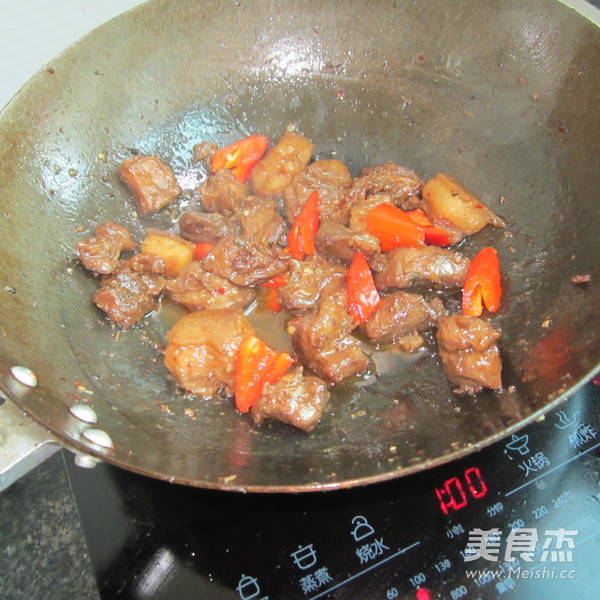 Braised Pork with Celery recipe