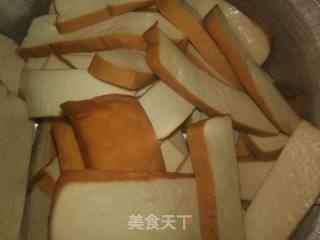 Stir-fried Tofu with Lettuce recipe
