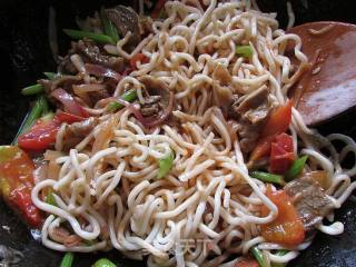 Fried Noodles with Beef recipe