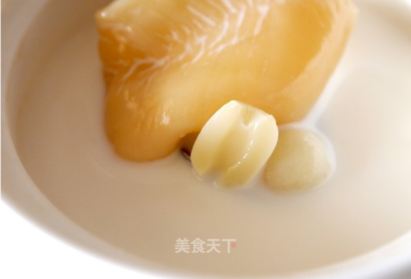 Milk Lily Stewed Flower Gum (with Steaming and Soaking Skills) recipe