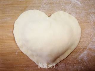 Heart-shaped Fried Dumplings recipe