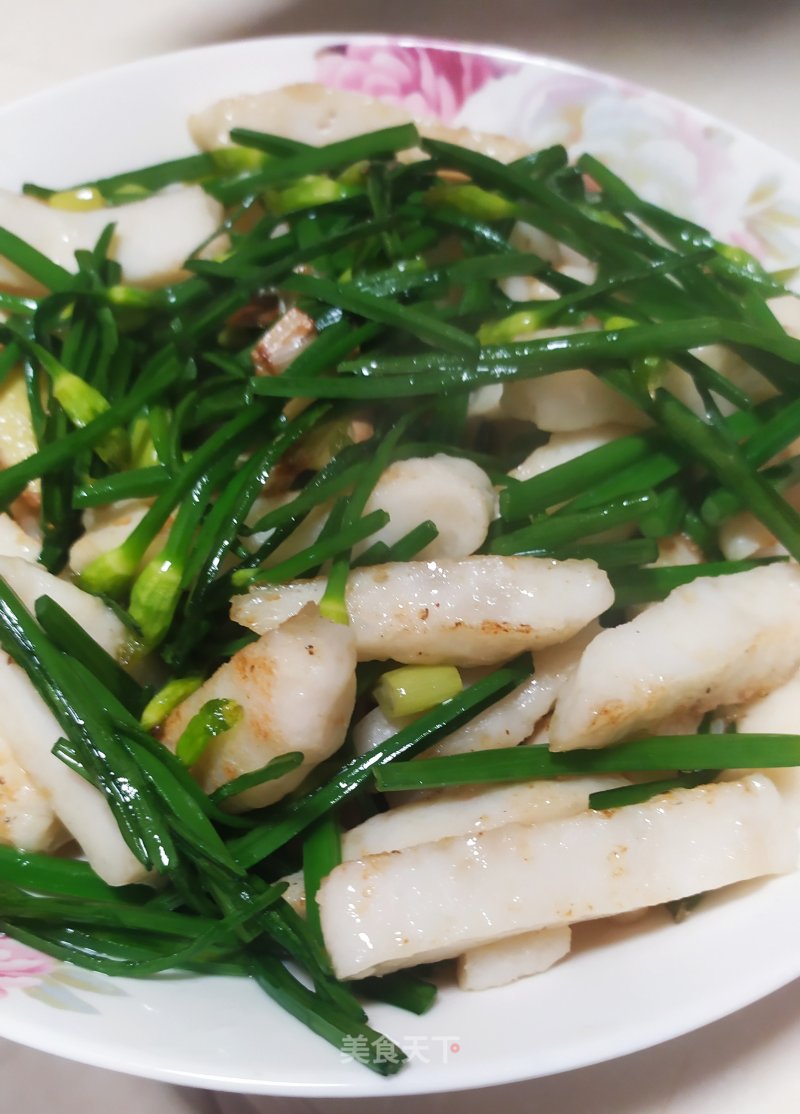 Stir-fried Chives with Cuttlefish Glue recipe