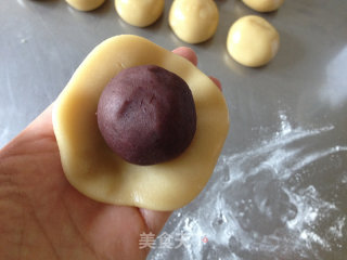 Cantonese Red Bean Paste Mooncake recipe