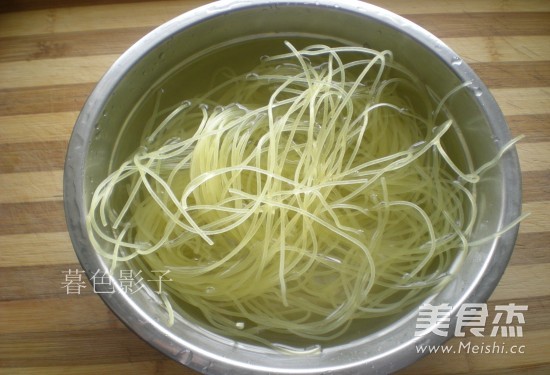 Q Bomb Cold Noodles recipe