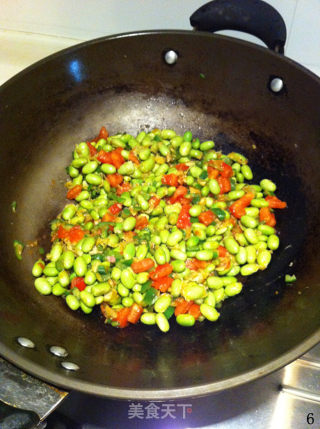 Stir-fried Edamame with Green Peppers and Tomatoes recipe