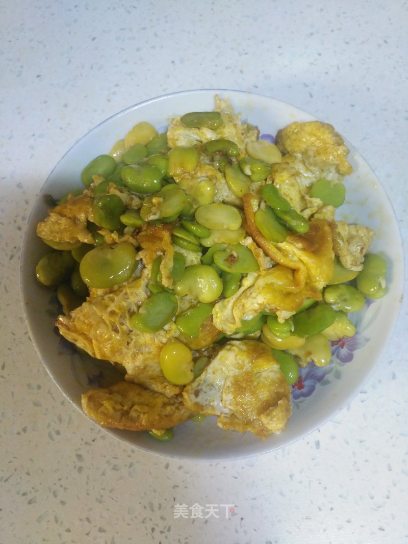 Scrambled Eggs with Broad Beans