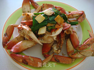 Stir-fried Crab with Ginger and Green Onion recipe