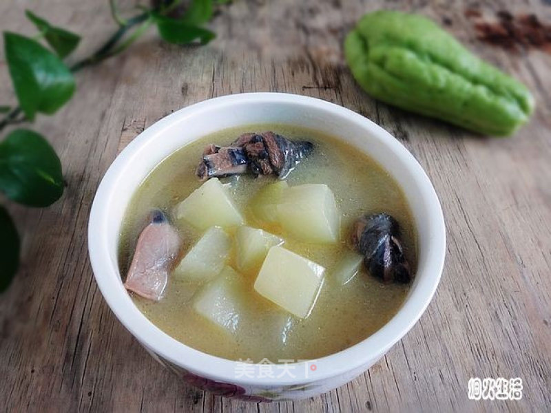 Boiled Chayote with Chicken Thigh recipe