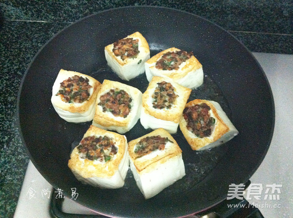 Mandarin Duck Stuffed Tofu recipe