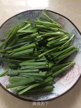 Stir-fried Chicken with Leek and Fragrant Dry recipe