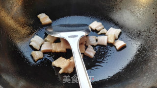 Steamed Noodles with Beans recipe