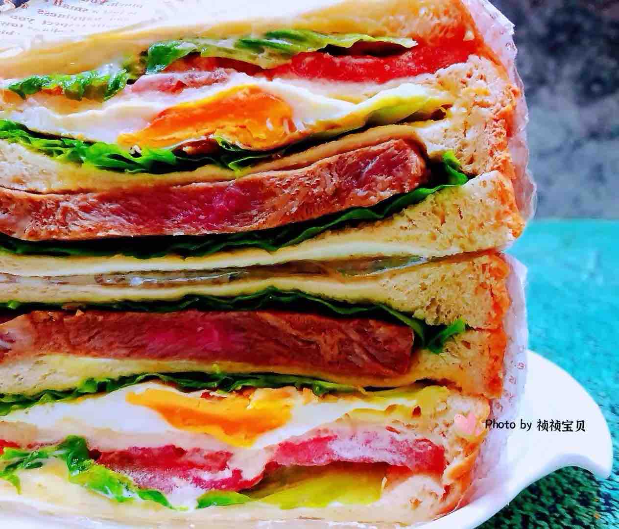 Steak Tomato Omelette Sandwich recipe