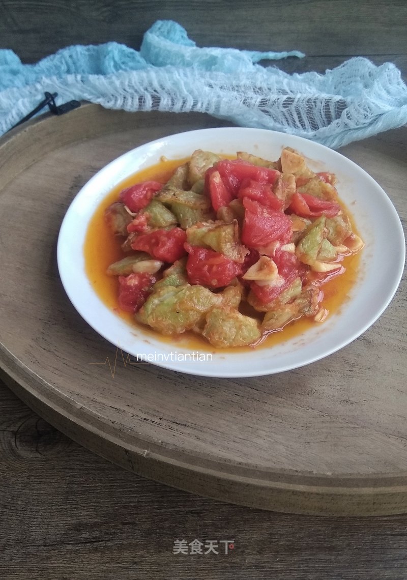 Stir-fried Loofah with Tomato recipe