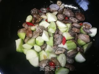 Fried Clams with Loofah recipe