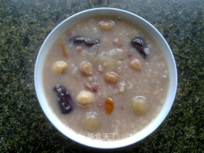 Longan, Tremella, Lotus Seed and Eight Treasure Porridge recipe