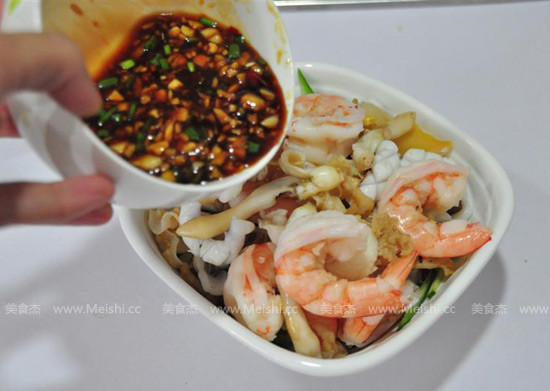 Seafood Stew with Pearls and Jade Pots recipe