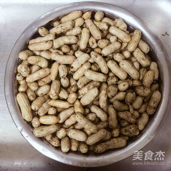 Boiled Peanuts in Brine recipe